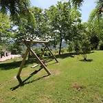 Дом отдыха In With Pool & Apecchio