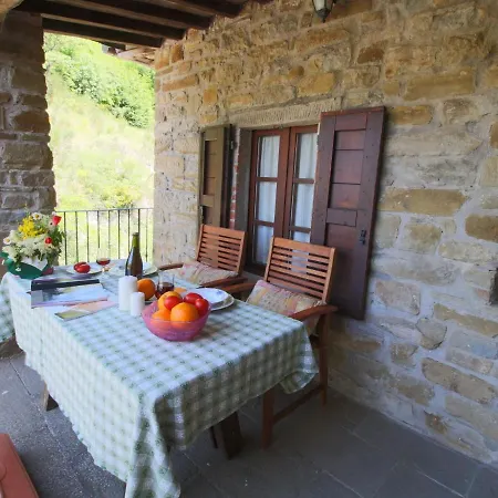 Ferienhaus Farmhouse In Apecchio With Pool & Spa