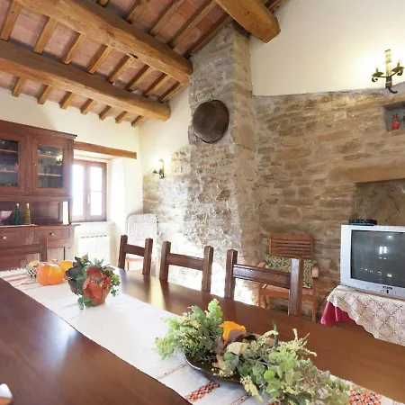Ferienhaus Farmhouse In Apecchio With Pool & Spa